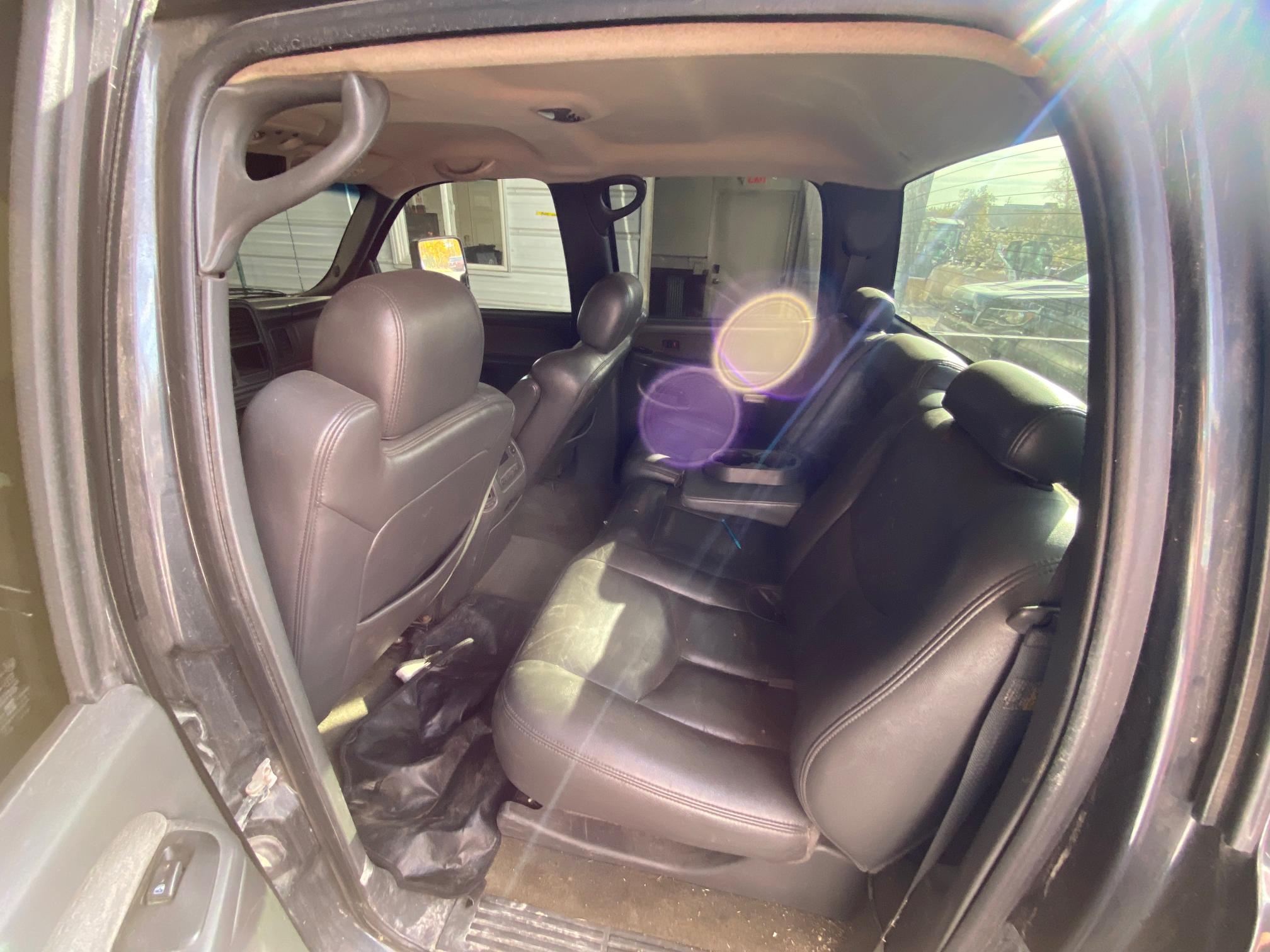 2003 GMC Sierra - Image 15